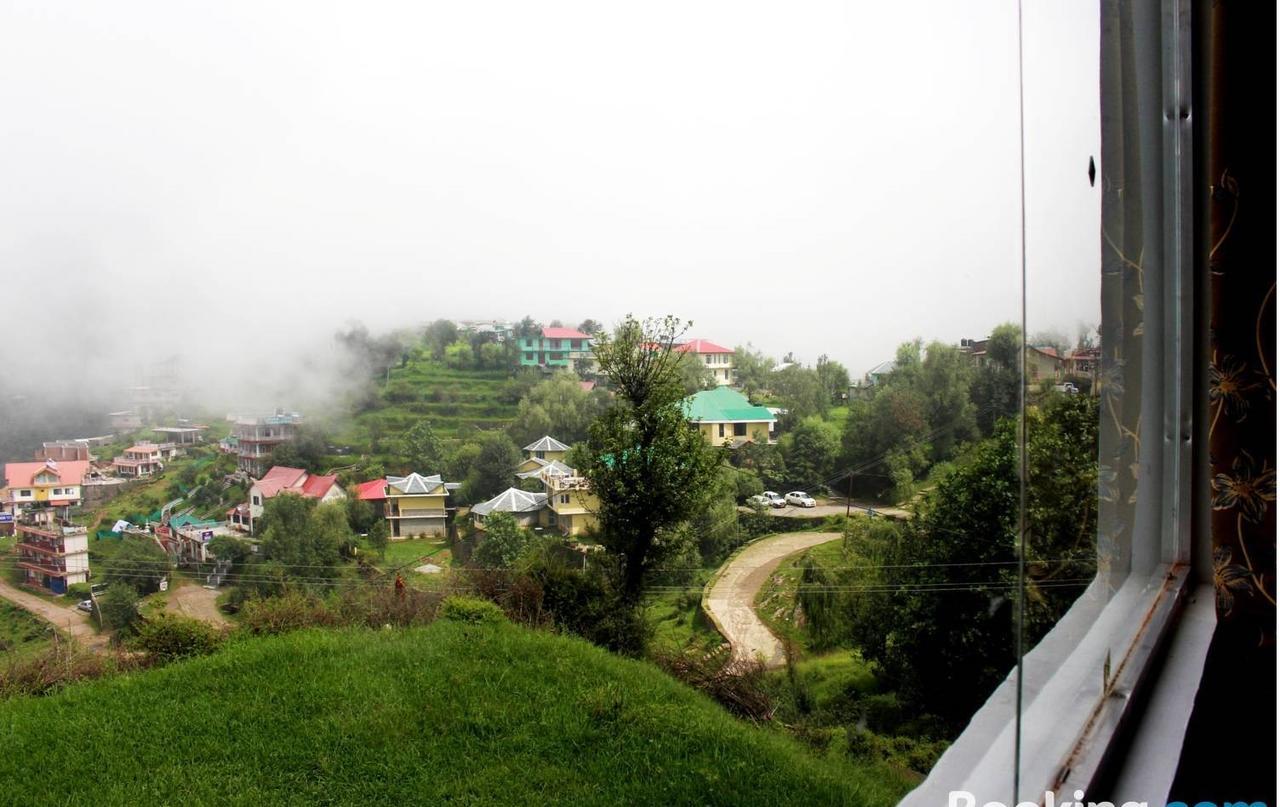 Divyansh Hotel Dharamshala Exteriör bild