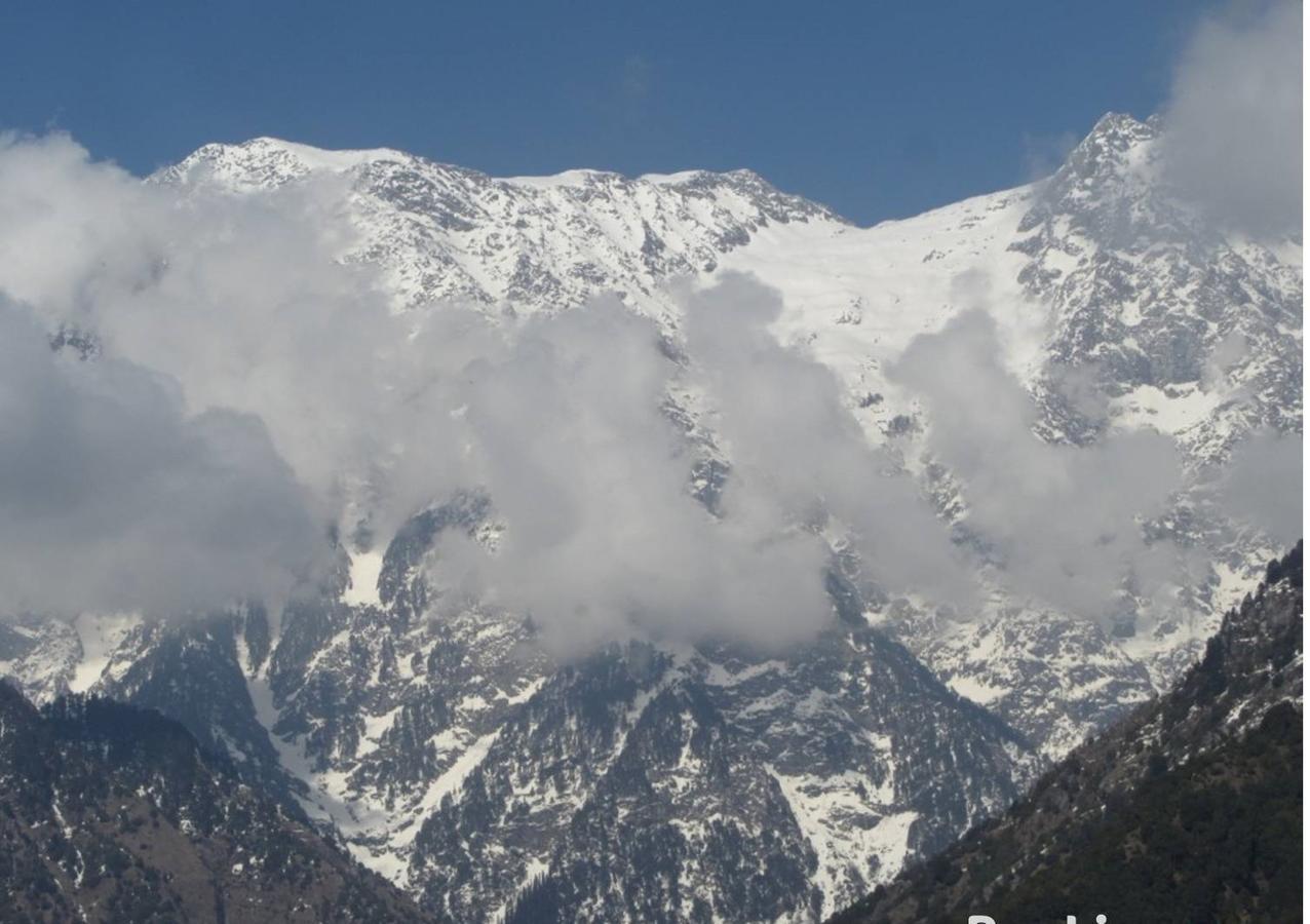 Divyansh Hotel Dharamshala Exteriör bild